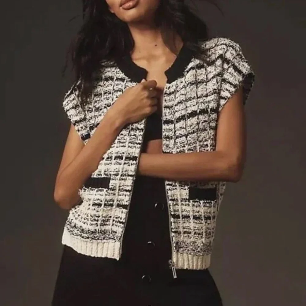 Maeve Black and Cream Textured Knit Vest size M - Picture 1 of 5